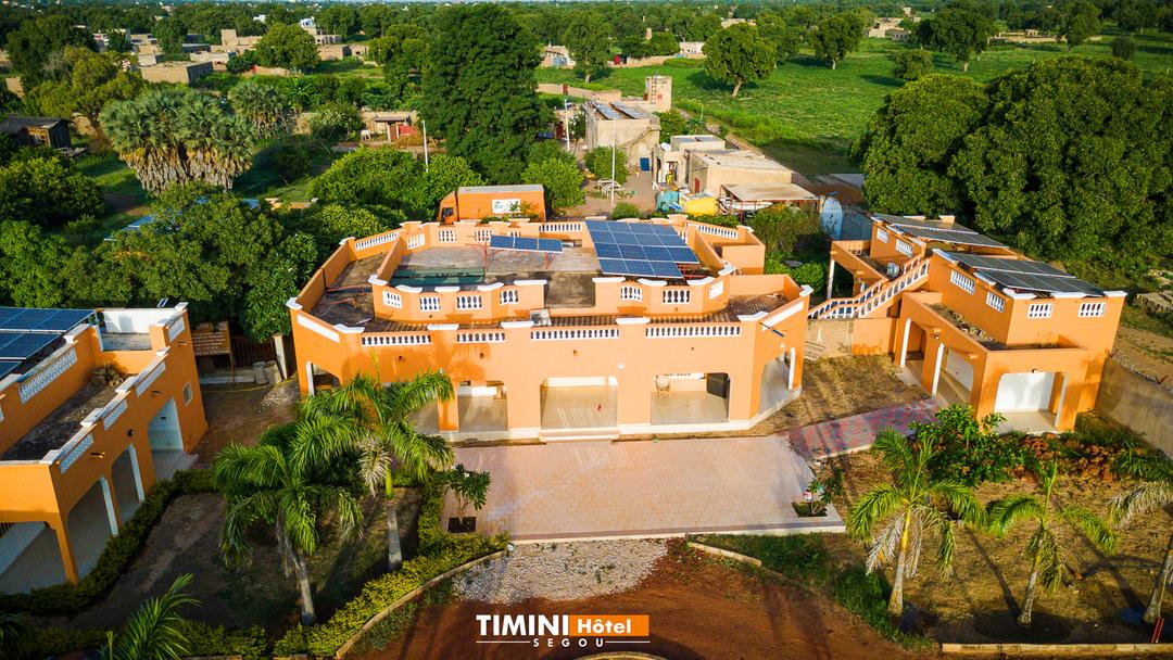 Façade de l'Hôtel Timini à Ségou